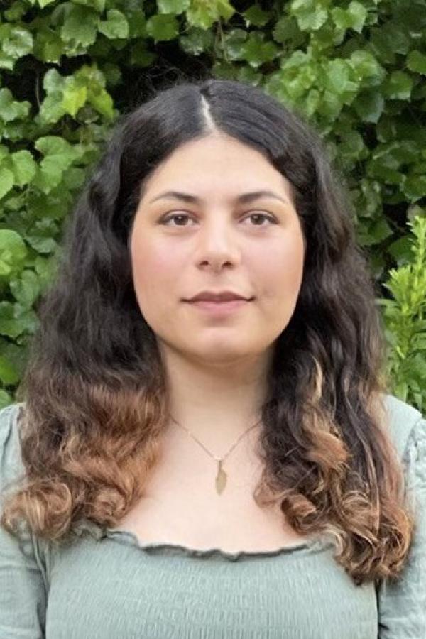 Aida Kahmini headshot