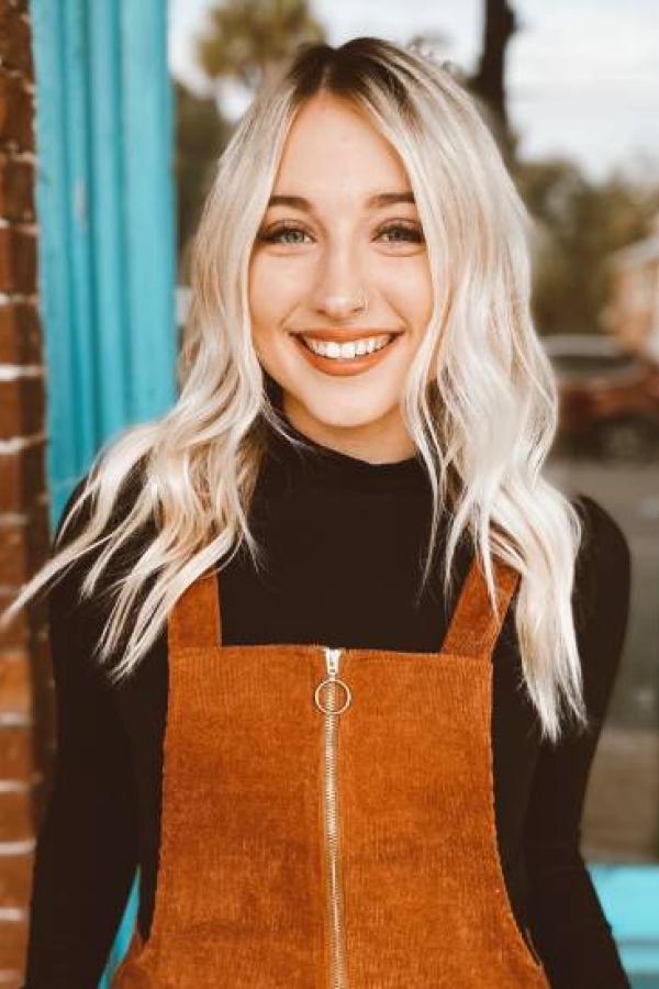 Savannah Fissenden headshot